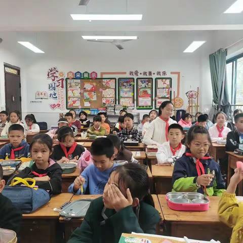 萱花小学11月7日工作汇报