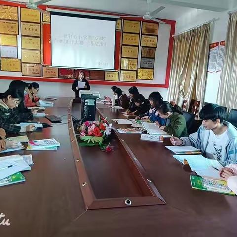 作业巧设计    比赛促成长