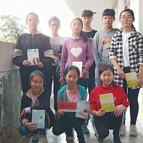 回望过去，展望未来。