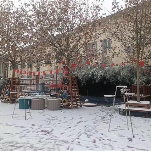 邂逅冬雪  满园同乐——丁庄街道中心幼儿大五班