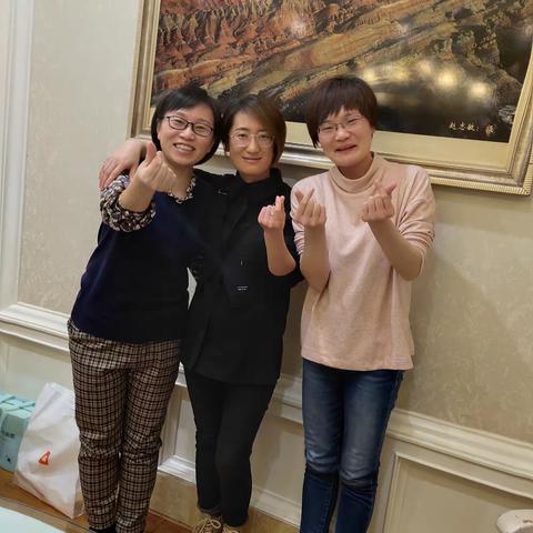 从小的友谊，一生的姊妹！