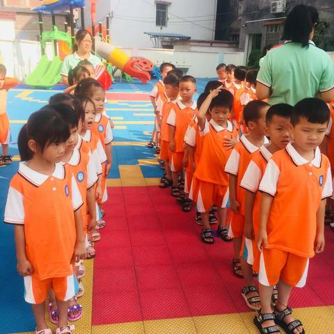 中安幼大1班第4、5周部分日常生活照