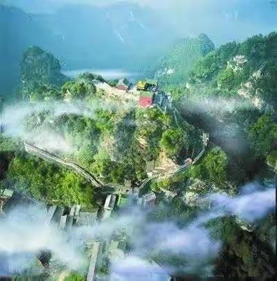 武当山、太极湖二日游