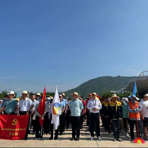 I 三亚亚龙湾雅阁套房度假酒店I  沙滩整治-为美丽海岸贡献力量