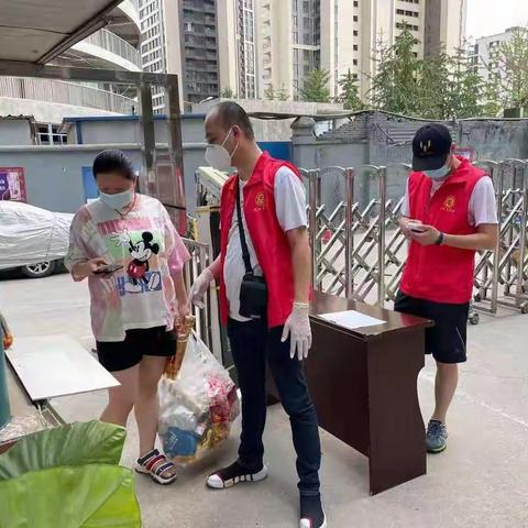 共筑健康防线—白鹤社区开展全民核酸检测工作