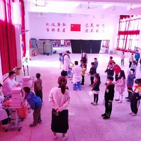 守护心灵窗户——屏南县路下中心小学开展视力检测活动