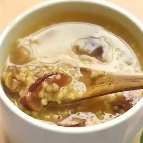 食谱丨秋冬给孩子煲这几种粥，孩子长高少生病！