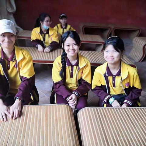 高州师范附属金阳学校七四班研学旅行    各位家长和亲朋好友，拉到最后去点赞喔，转发你的朋友圈。