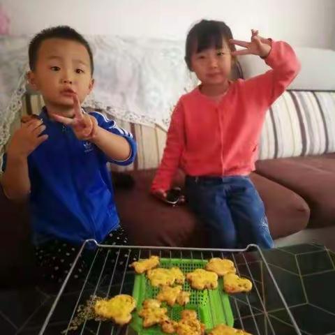 实践作业，礼赞国庆——德开小学一年级国庆假期综合实践作业