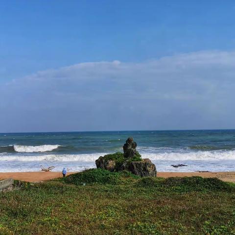 万宁市钦文村山钦湾海边