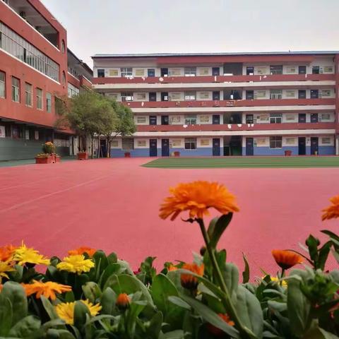 互学促进步，思考促提升——宁陵县第一实验小学二年级语文组教研活动