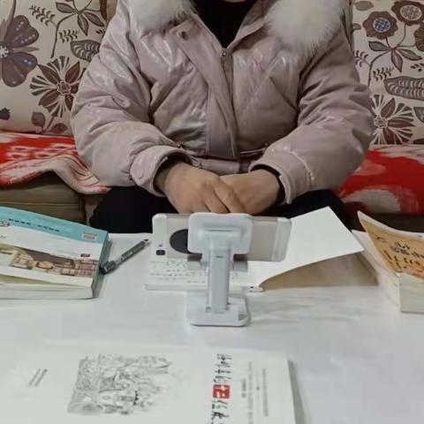 学无止境，奋斗不停一一柏梁镇中心小学对许昌市小语学科教师培训活动纪实