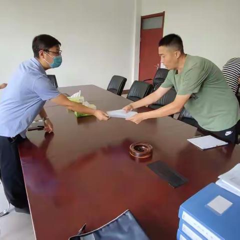 区应急局对迅风电子股份有限公司等开展执法检查