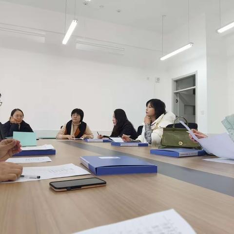 玉带湾学校小学部卫生工作培训会