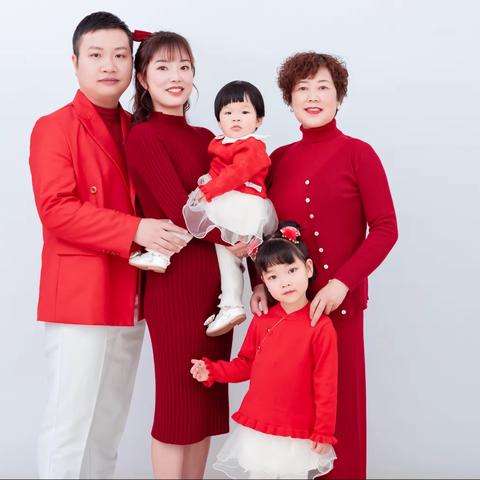 爱恋中国红  家福万事兴