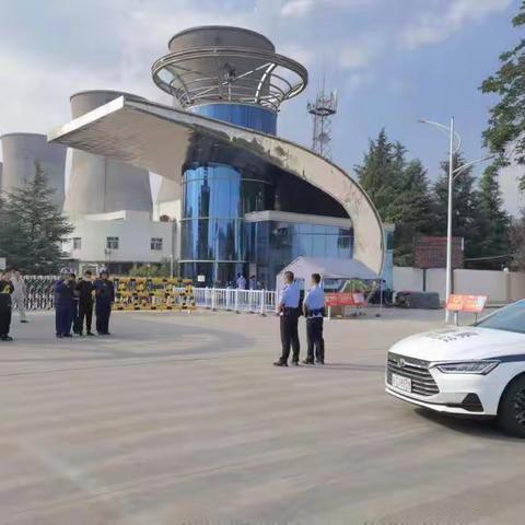 长青派出所组织辖区反恐重点单位开展防暴恐演练