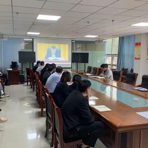 县行政审批服务局举办学习贯彻党的十九届六中全会和市八次党代会精神专题研讨班