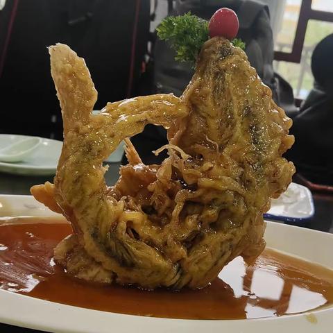 2023年4月15日来一次说走就走的旅行自驾游，北京出发一路向南，第一站山东省济南市G2京台高速303公里，