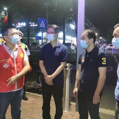 【坪地街道】党工委书记敬顺同志督导检查第32次夜间交通大整治行动