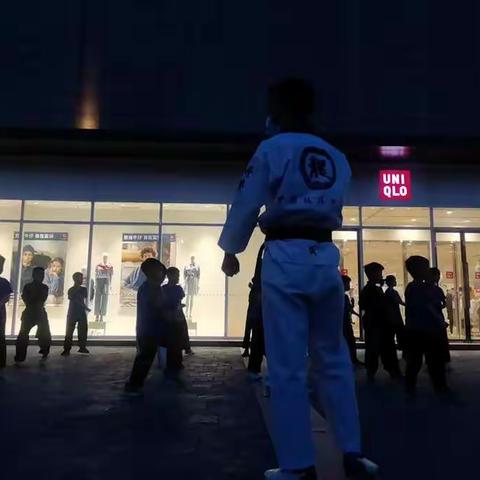 礼义廉耻，忍耐克己，明德路小学跆拳道社团活动展示