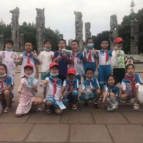 践行垃圾分类，倡导绿色生活！从你我做起！