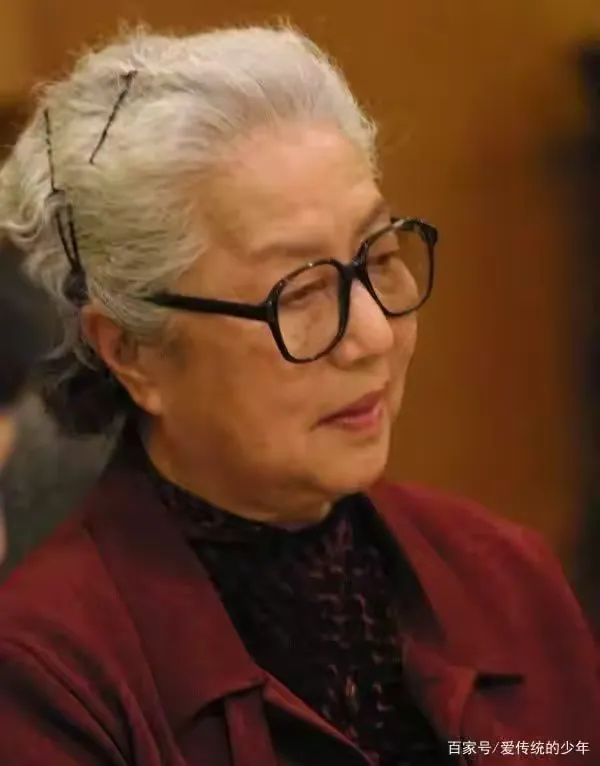 七律 · 京剧名家高玉倩（1114）