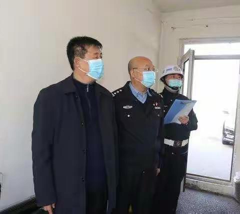 邢占强大年三十看望慰问基层一线执勤民辅警