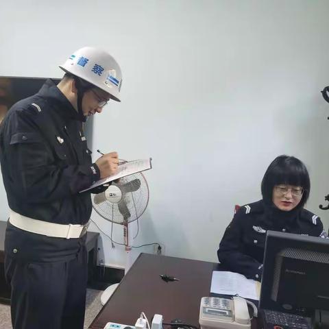 府谷督察：持续开展疫情防控专项督察
