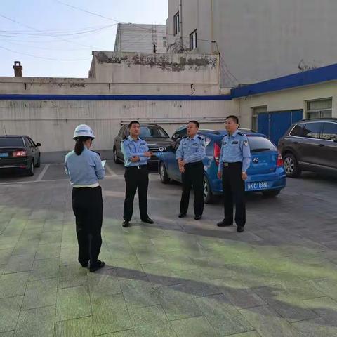 府谷督察：政委郝海洲带队检查国庆安保工作情况