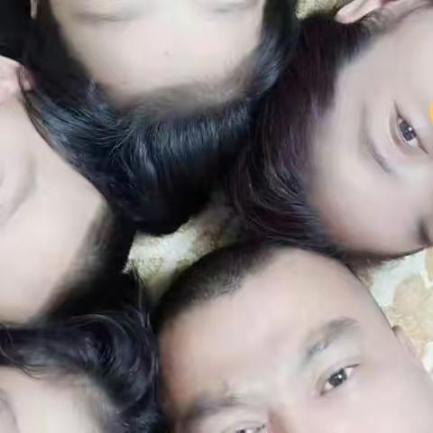 乌市四十四小学开展“积极行动，主动幸福”系列活动