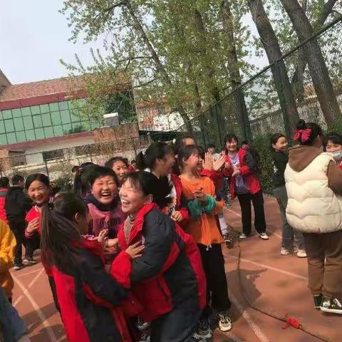 张弓镇小五二班丰富多彩的校园生活