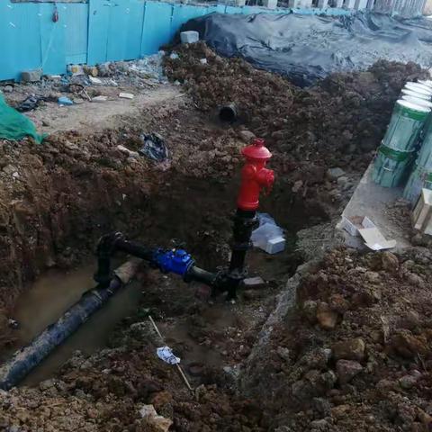 建业四期和紫翔学府主管道铺设工程