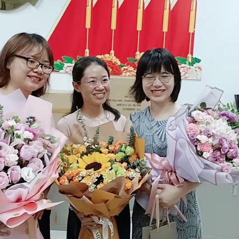 努力工作学习是我们的风采