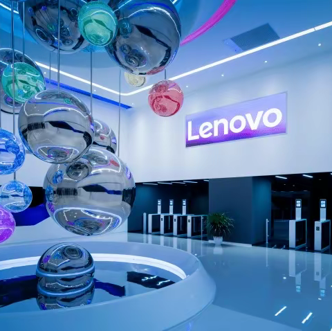 人工智能科普体验——五4中队红领巾假日小队参观理想未来中心活动