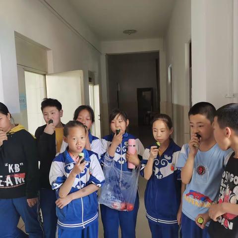 享受美食  享受快乐——乌兰哈达中心小学美食社团学期总结