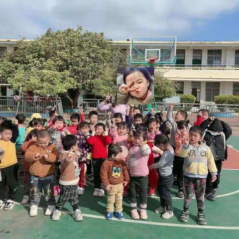 仁义镇双龙小学幼儿园欢迎小宝贝们！