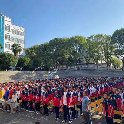 “颂党爱国，红歌飞扬”——华容县第三中学庆祝国庆72周年合唱比赛