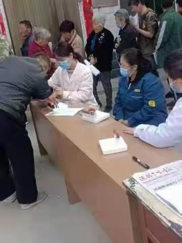 医疗惠民进乡村  服务健康暖人心