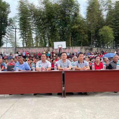 树敬老之风，促社会文明—朝堂村开展重阳主题活动