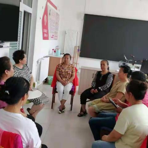 西街街道瓦窑沟社区召开防汛工作部署会