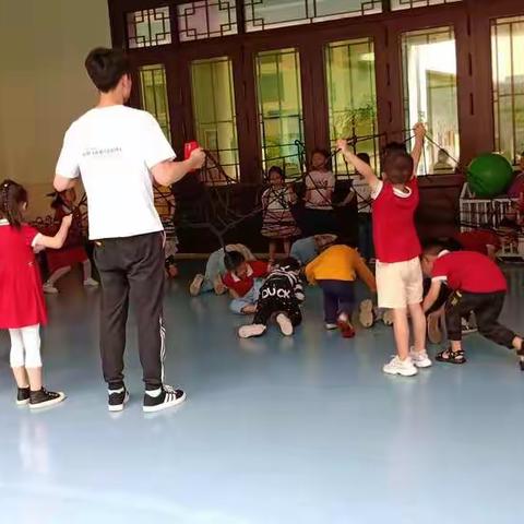 “疫”路有你，伴我成长。