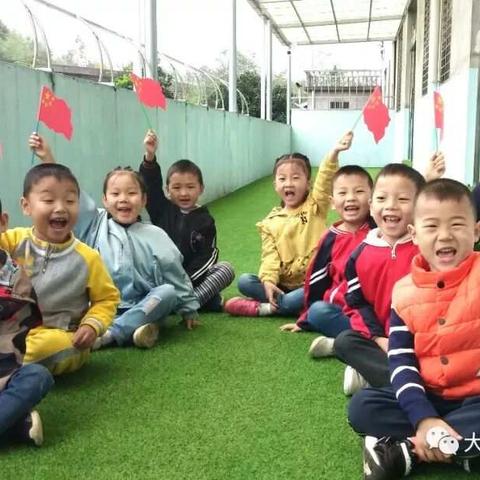 大堰乡中心幼儿园、红太阳留守儿童服务部给您拜年啦！