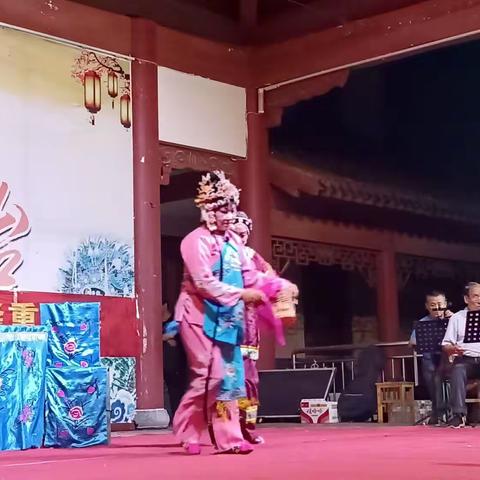 临淄戏剧曲艺家协会热烈庆祝齐文化节隆重开幕（一）