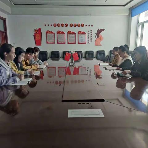 和爱润生 艺精德美—蒙古族学校语文教研组开展“互听互评”活动