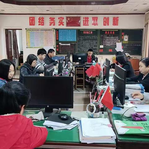高要区大湾镇中心小学朗第教学点地震应急疏散演练