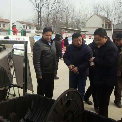 推动农村改厕工程       营造优美人居环境