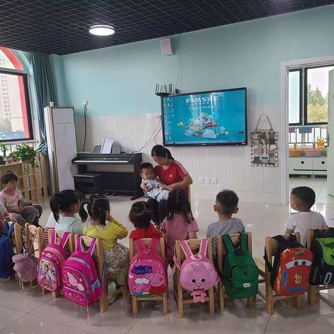 碧云天幼儿园举行《食品安全突发事件》应急演练活动