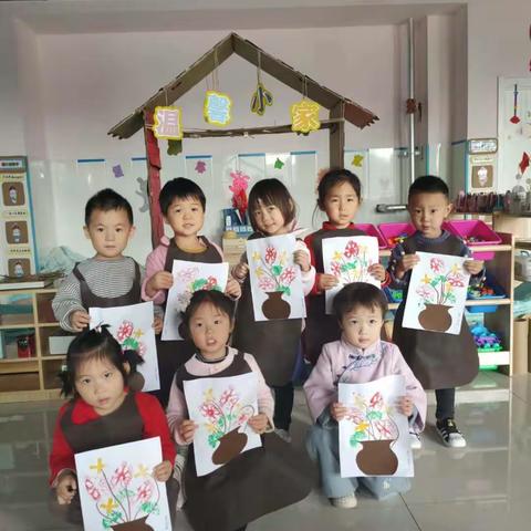 金秋十月，硕果累累——碧云天幼儿园苗苗班《蔬菜印画》活动