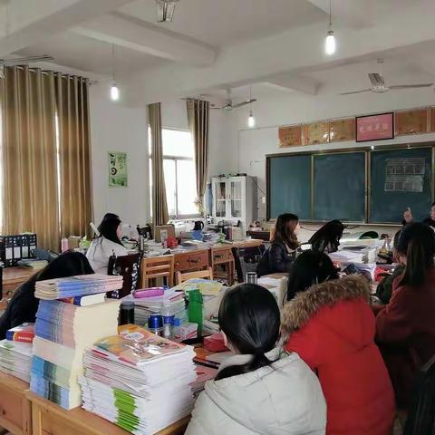 《垃圾不落地，文明伴我行》活动纪实