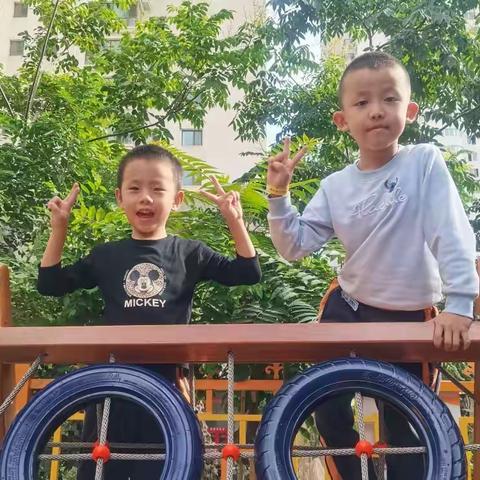 兰亭书馨幼儿园大三班一周精彩瞬间